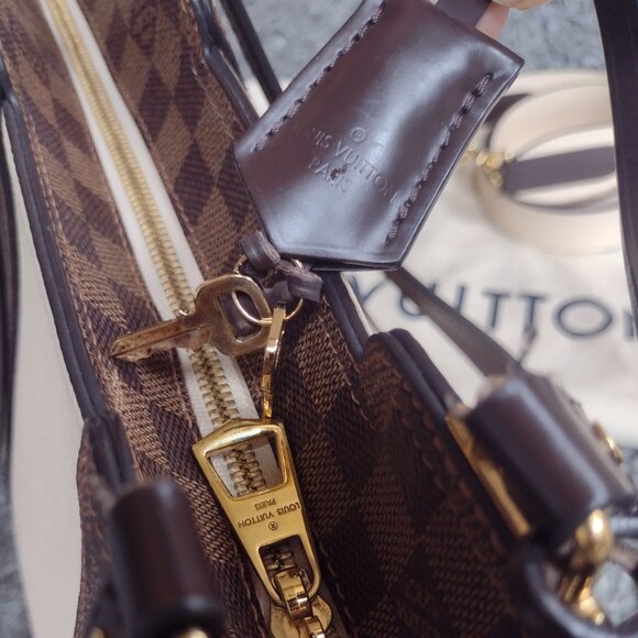 💯% STUNNING Authentic Louis Vuitton Jersey TaurillonDE/ Crême FULL inclusion - Picture 6 of 16